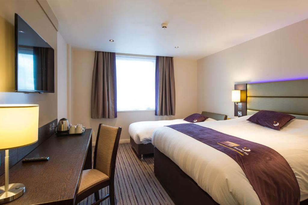 Premier Inn Edinburgh A1 - Newcraighall Екстериор снимка