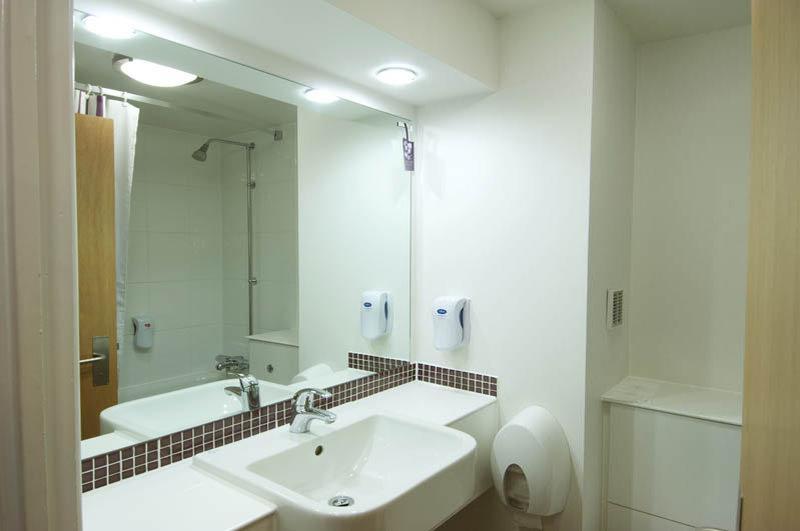 Premier Inn Edinburgh A1 - Newcraighall Екстериор снимка