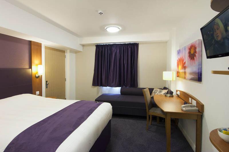Premier Inn Edinburgh A1 - Newcraighall Екстериор снимка